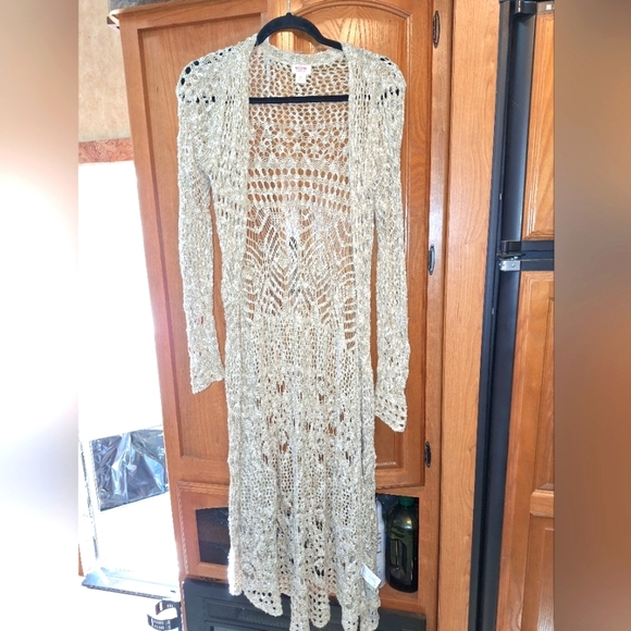 Mossimo Supply Co. Sweaters - A Mossimo small crocheted cardigan full length duster. Pre-loved in great shape